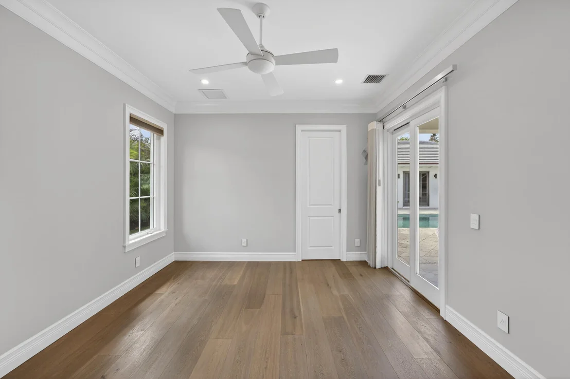 Photo of 544 Live Oak Road