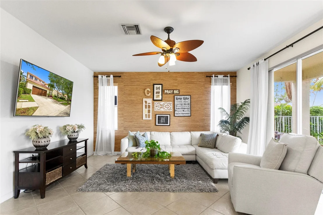 Photo of 372 Carrington Drive