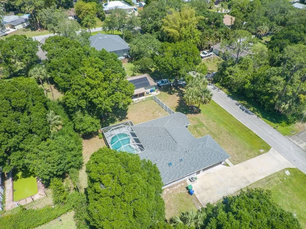Photo of 1525 Esterbrook Lane