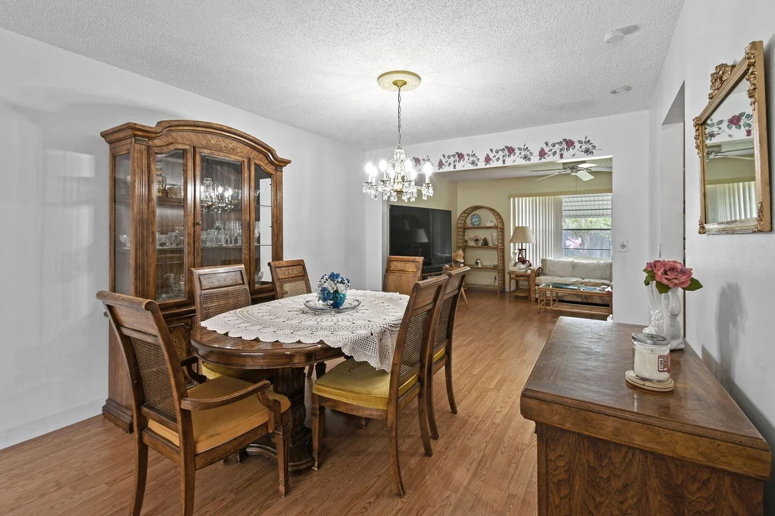 Photo of 160 Banyan Circle