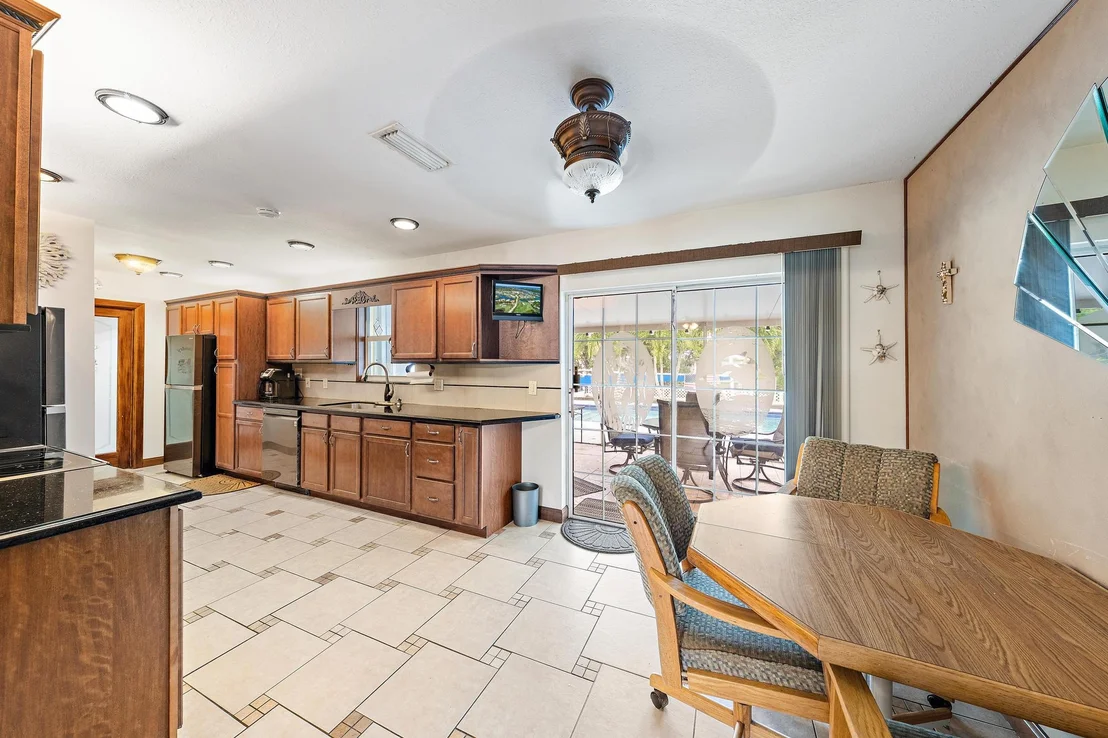 Photo of 1005 Mohawk Street