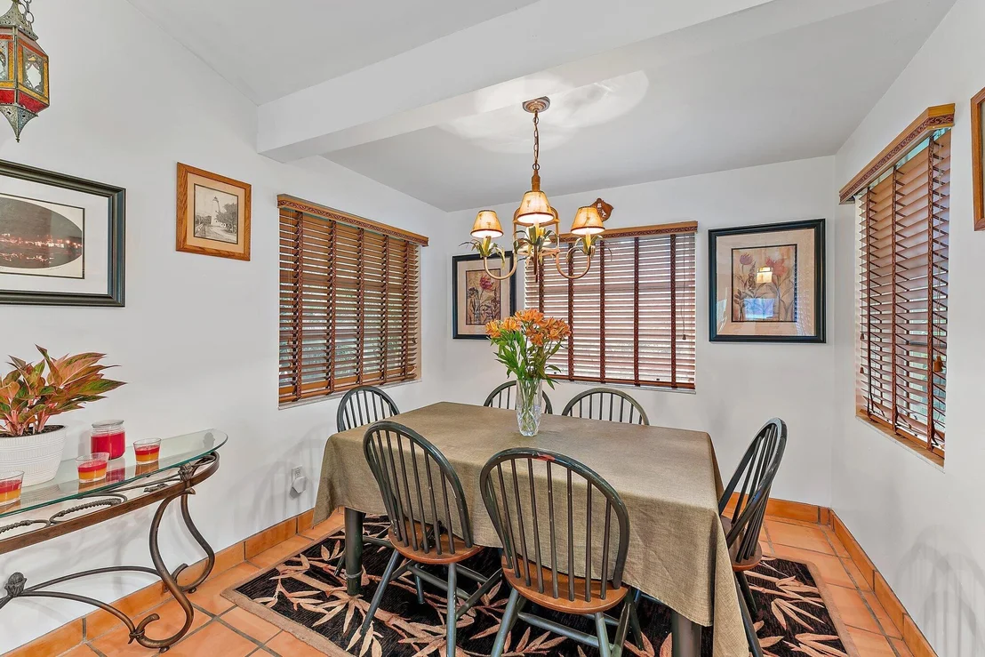 Photo of 4166 NE Sunset Drive