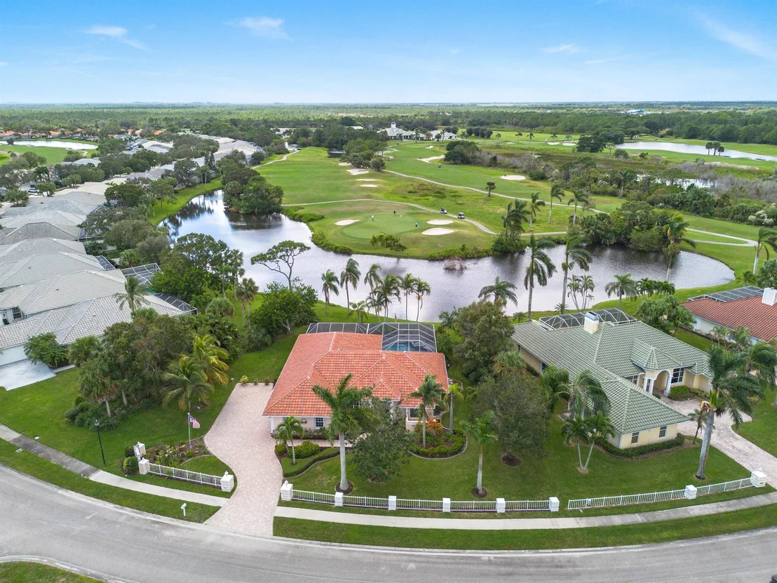 Photo of 8137 SE Double Tree Drive