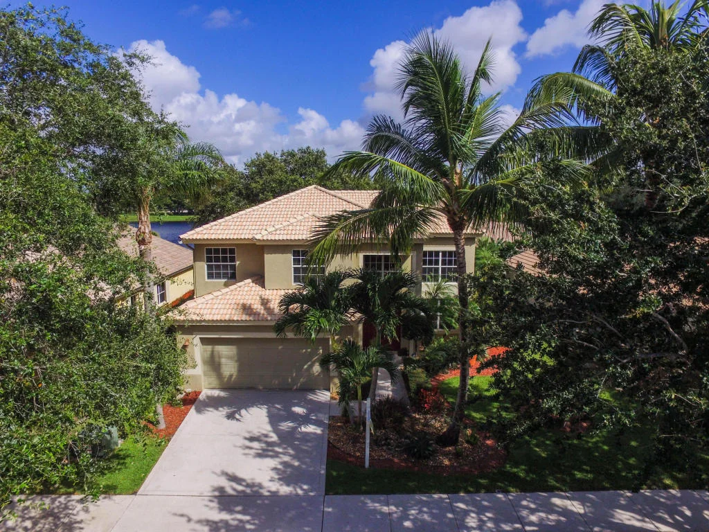 Photo of 1360 Sabal Lakes Road