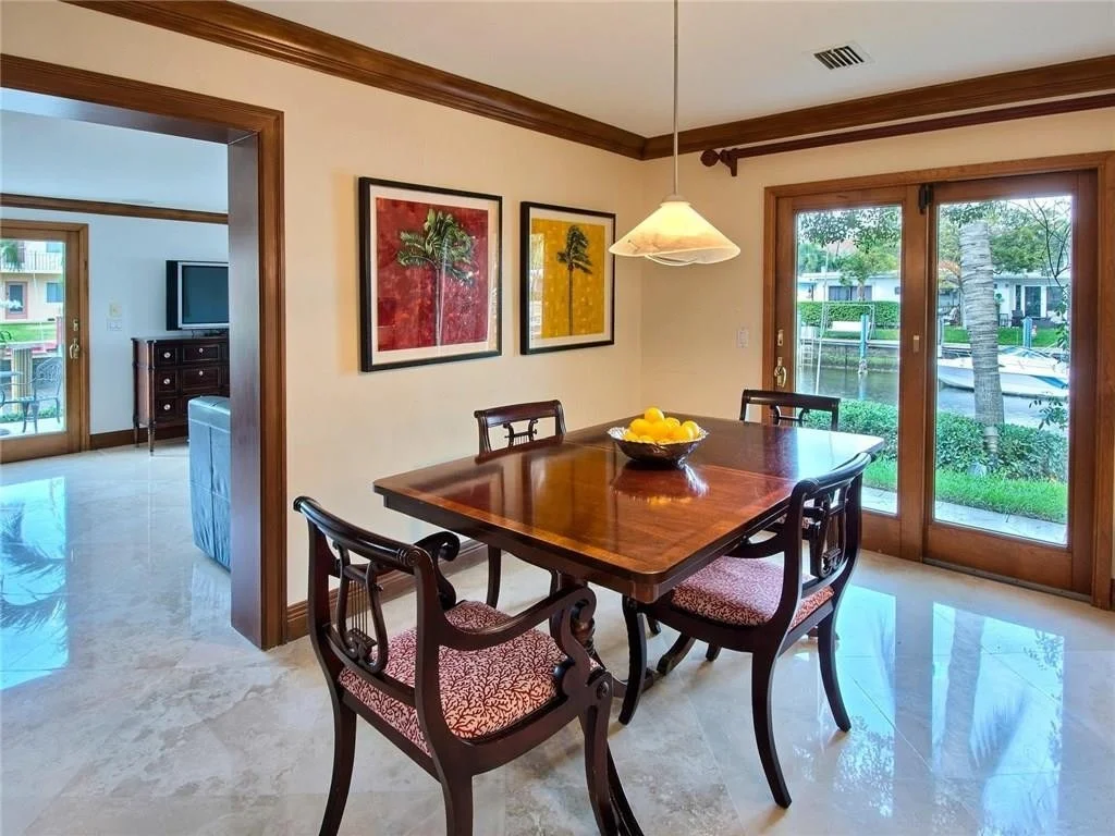 Photo of 1341 SE 3rd Way