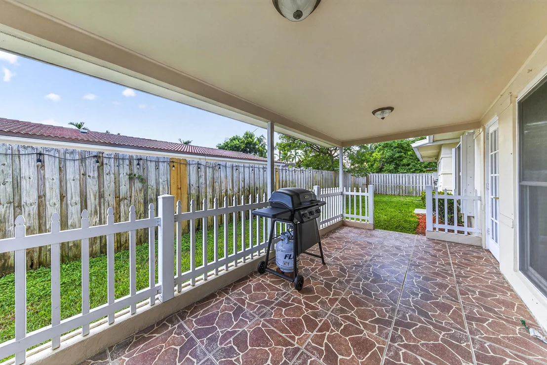 Photo of 2750 SE 3rd Street