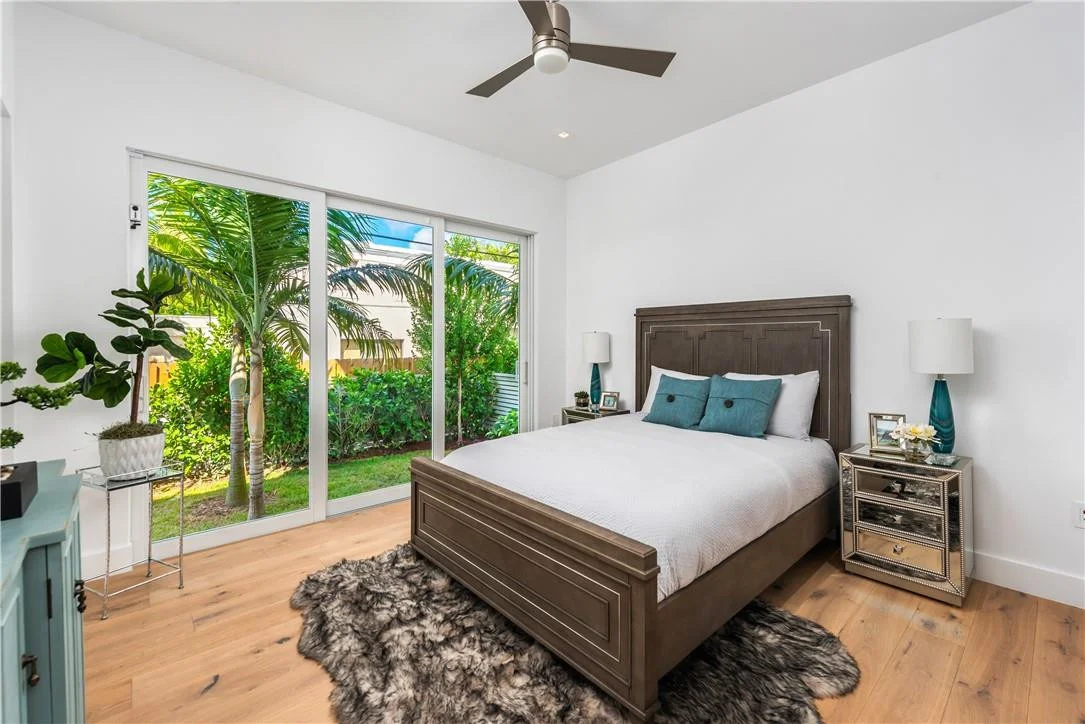 Photo of 4610 Alton Road