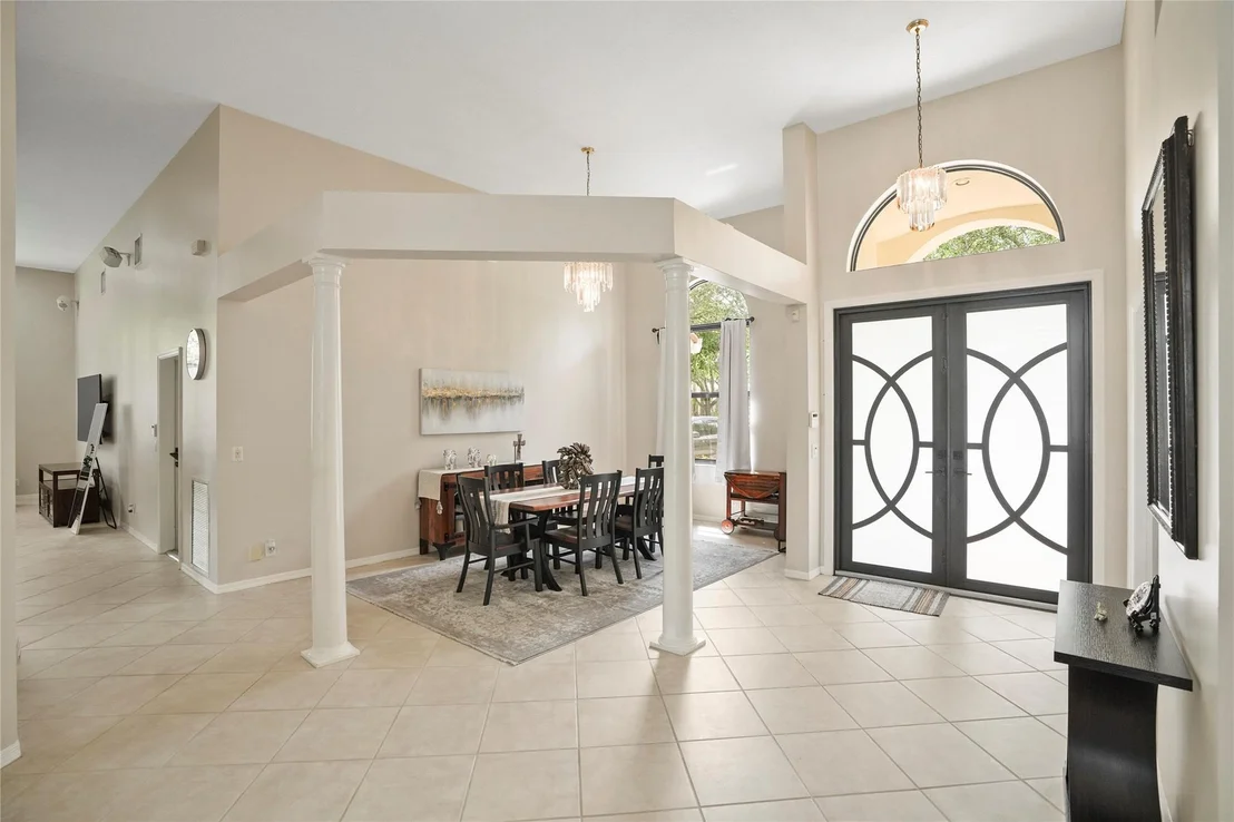 Photo of 16241 Owasco Circle