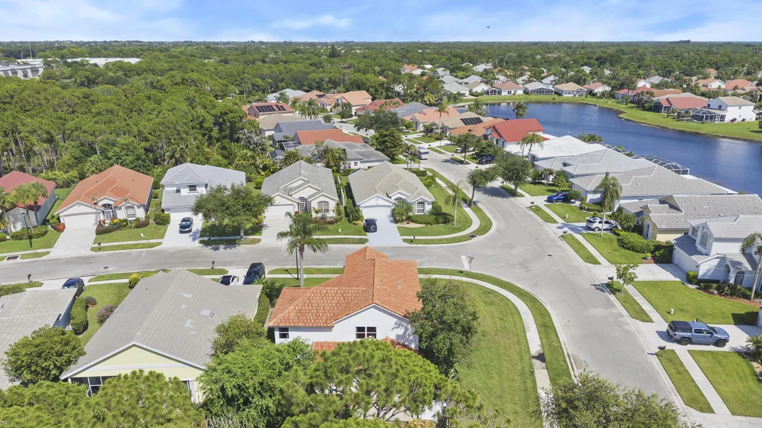 Photo of 7015 SE Cutler Trail SE