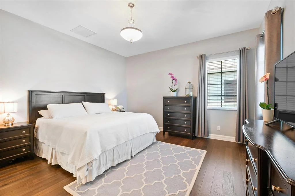 Photo of 103 Ashford Avenue