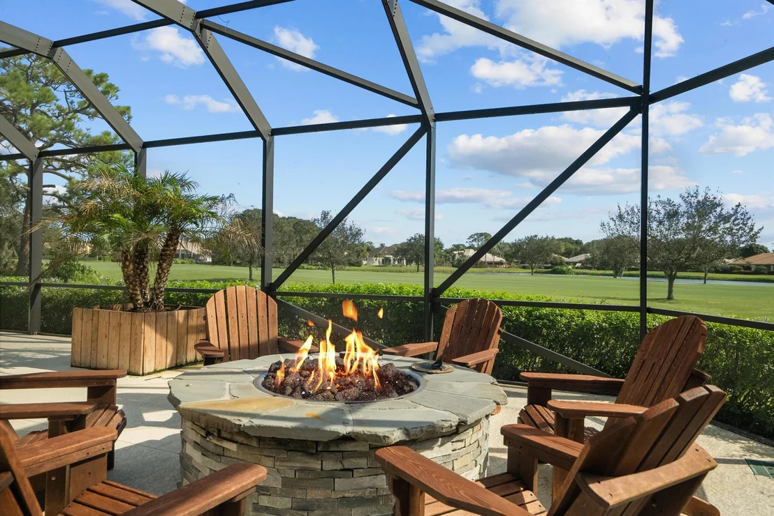 Photo of 6645 SE Barrington Drive