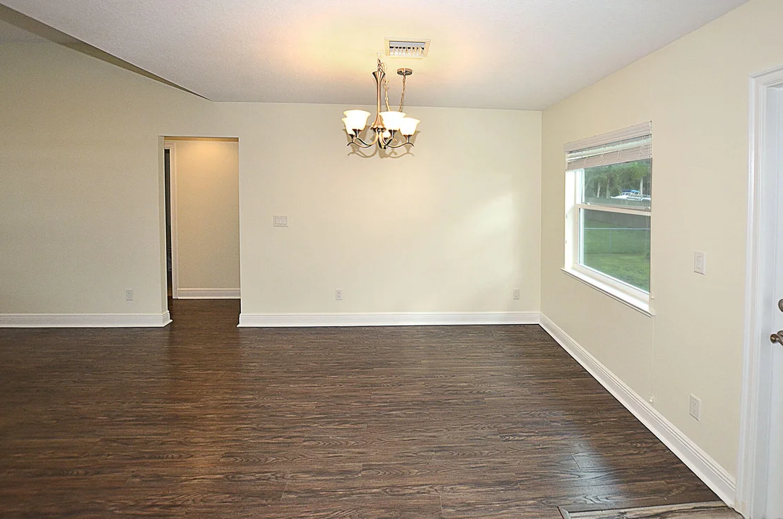 Photo of 4899 Kirby Loop Road