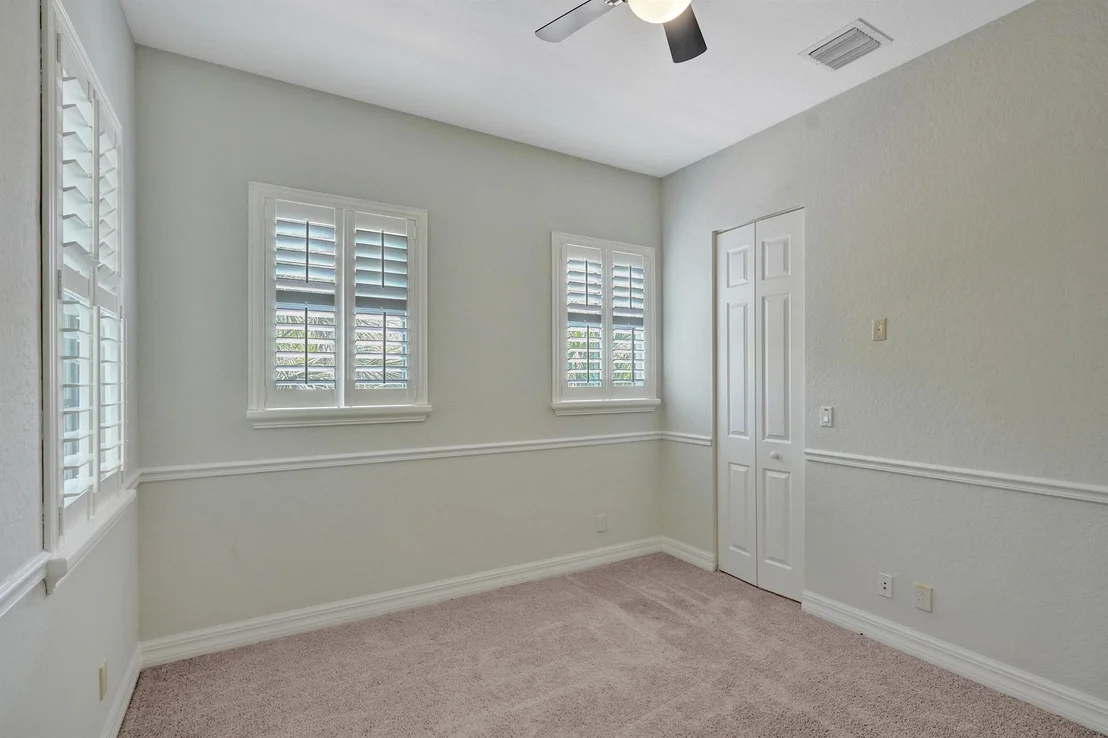 Photo of 115 Edenberry Avenue