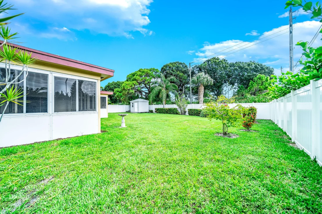 Photo of 501 Oak Terrace