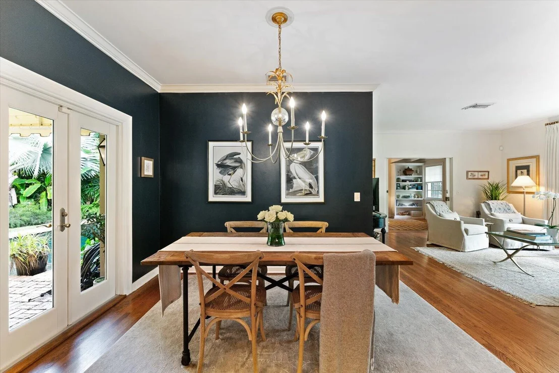 Photo of 733 Sunset Road