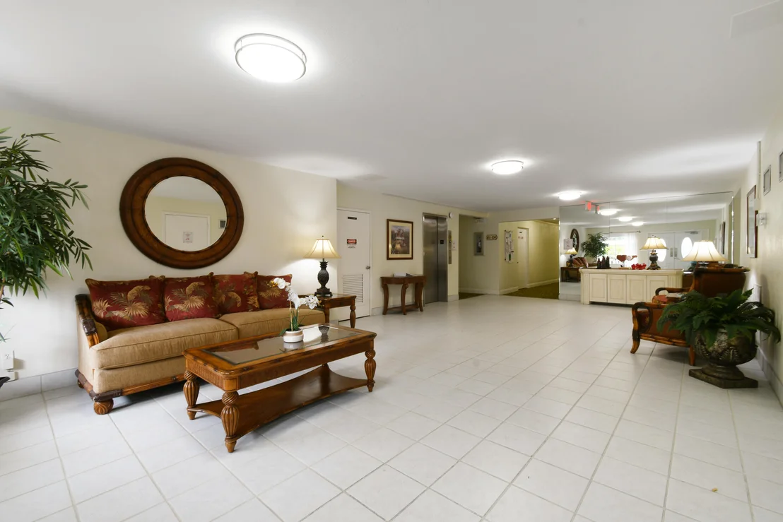 Photo of Unit 209A at 300 N Highway A1a