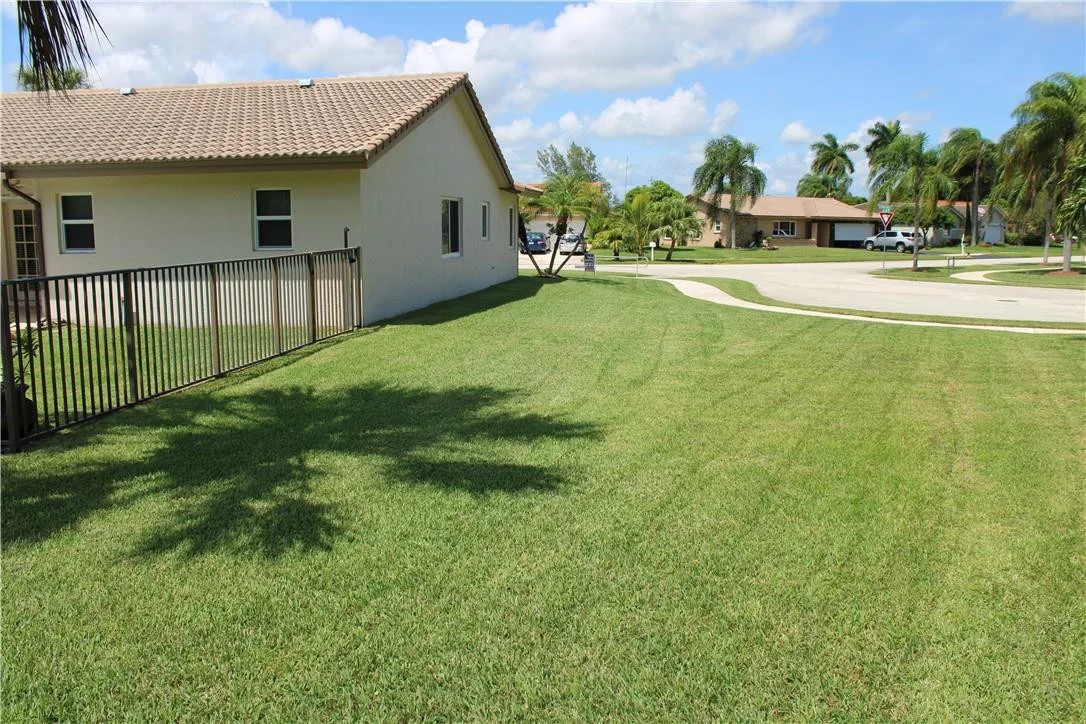 Photo of 7700 Sunflower Drive