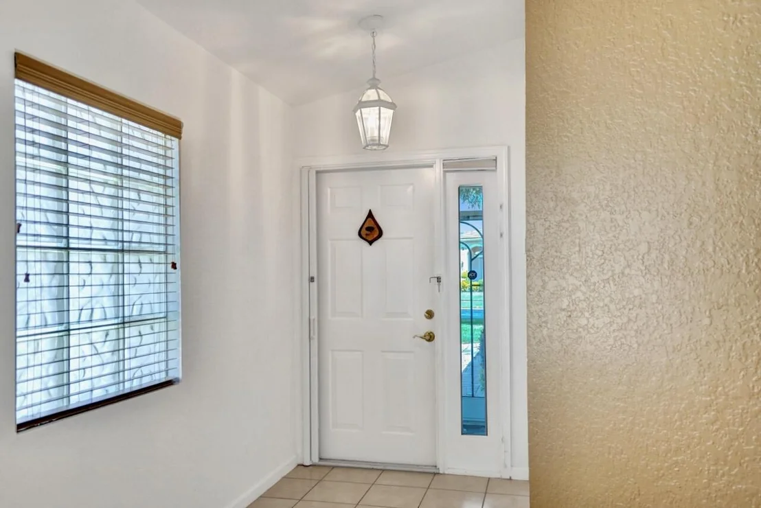 Photo of 8140 Palm Gate Drive