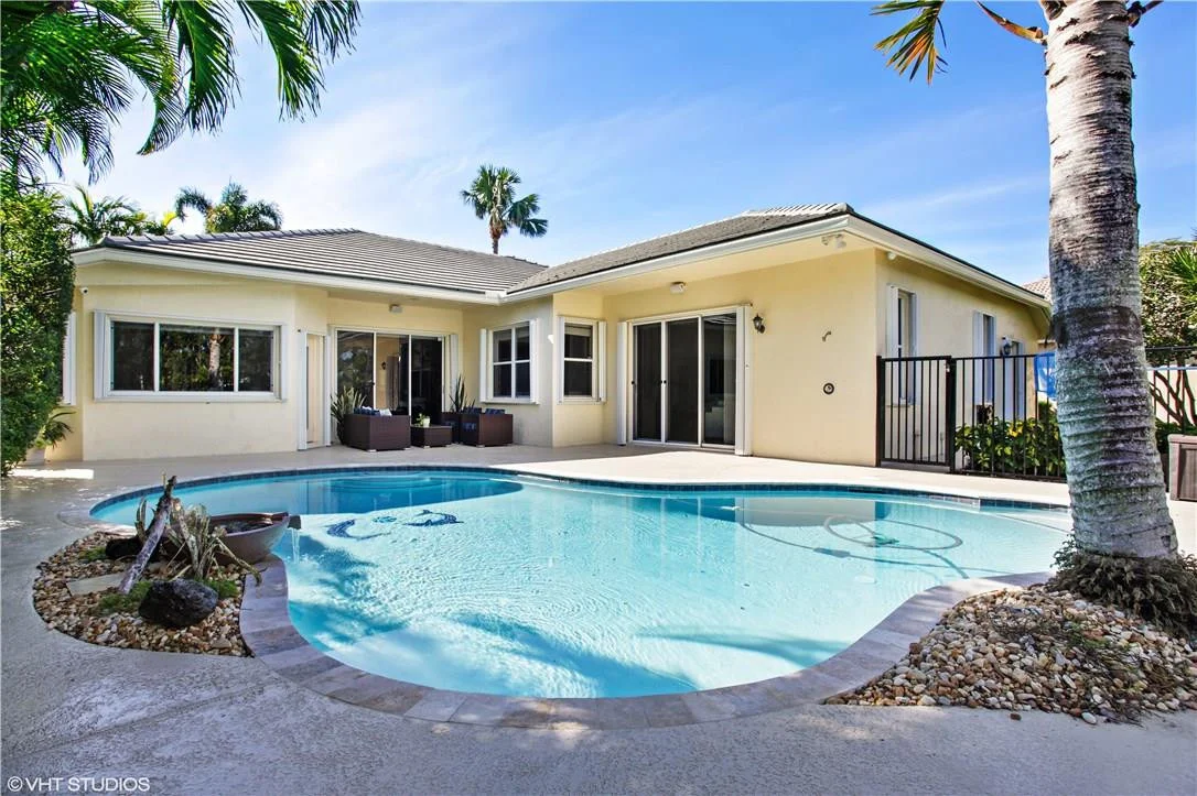 Photo of 3799 Oak Ridge Circle