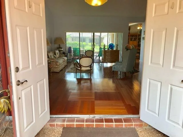 Photo of 4018 NW 73rd Avenue