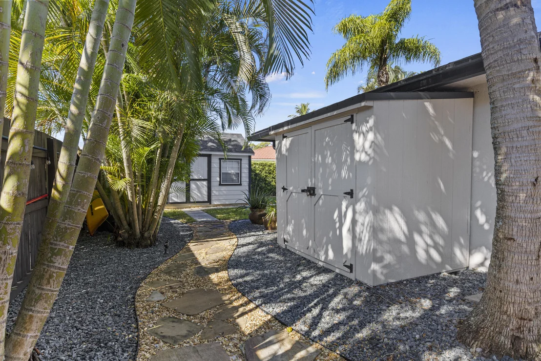 Photo of 3544 Lakeview Drive