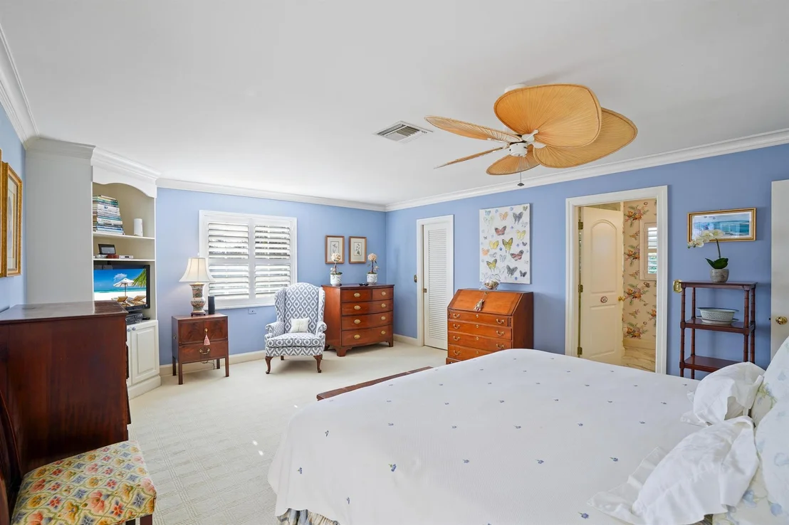 Photo of 4143 SE Fairway E