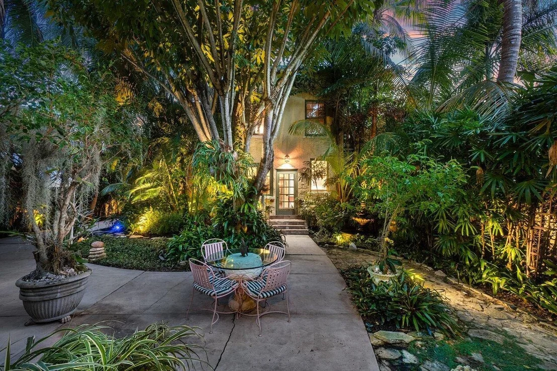 Photo of 739 Sunset Road