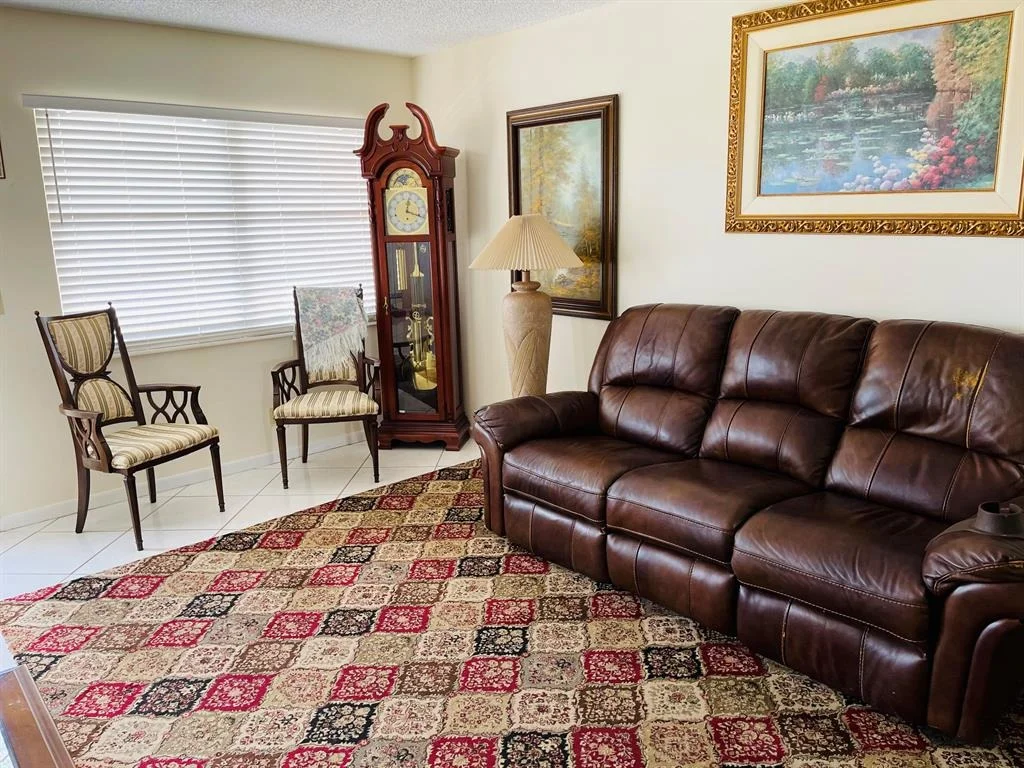 Photo of 3018 Wolverton A