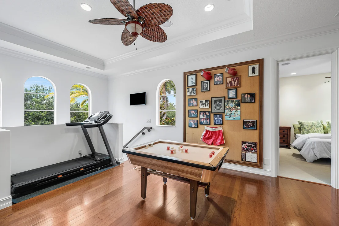 Photo of 9588 Bridgebrook Drive
