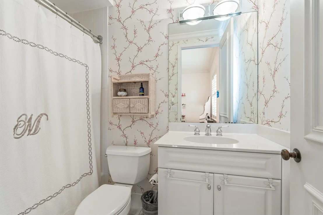 Photo of 409 Sable Oak Drive