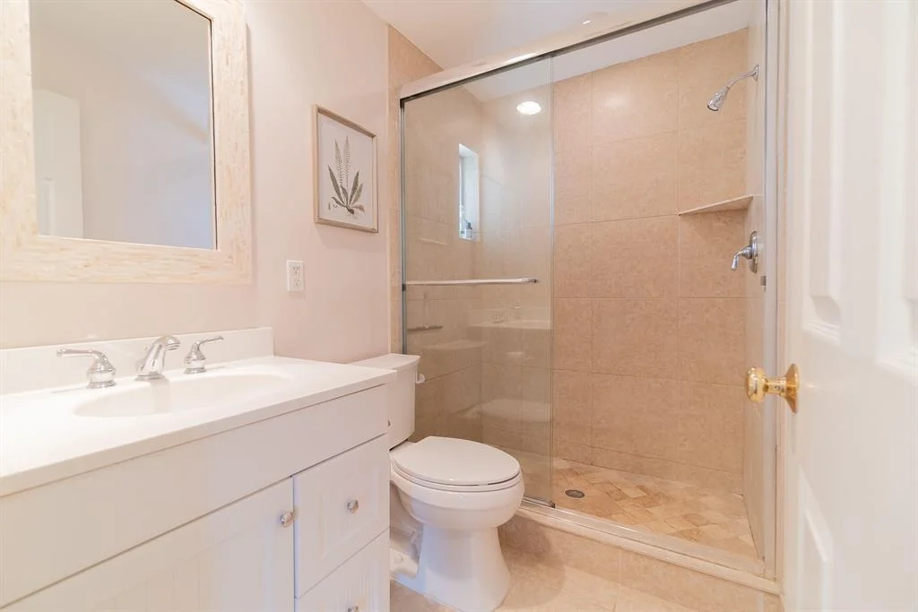 Photo of 367 Evergreen Avenue