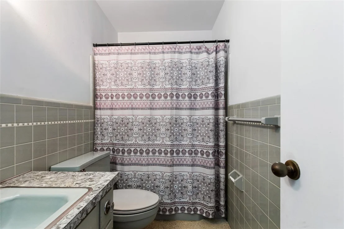 Photo of 360 SE 5th Avenue