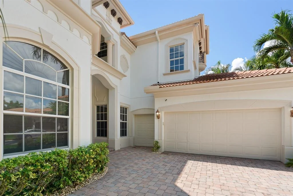 Photo of 8174 Valhalla Drive