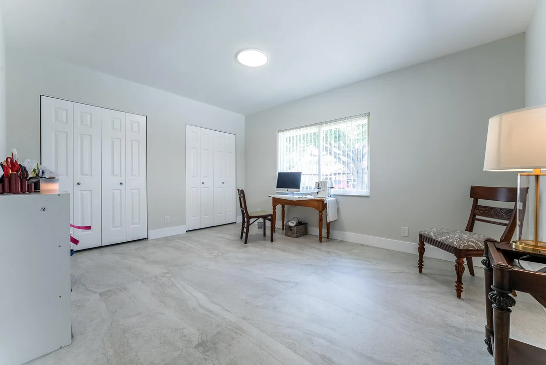 Photo of 10370 Greentrail Drive N