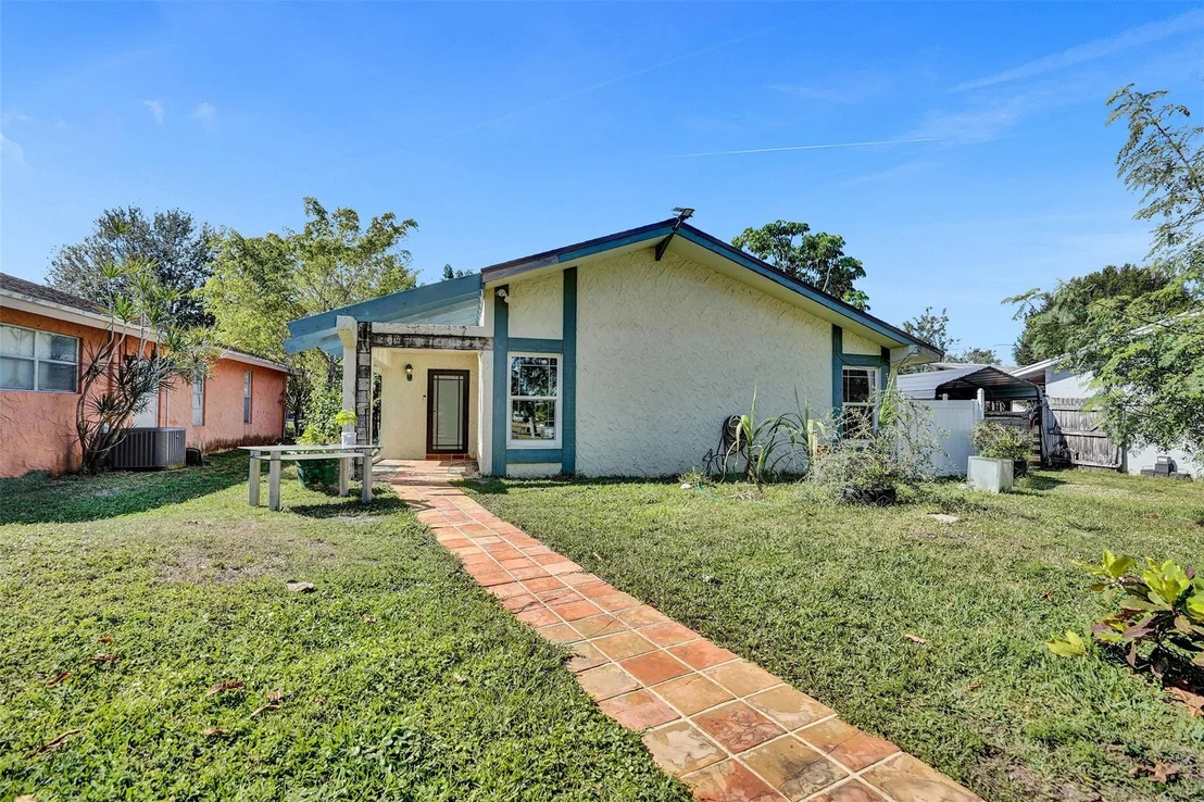 Photo of 15465 Jackson Road