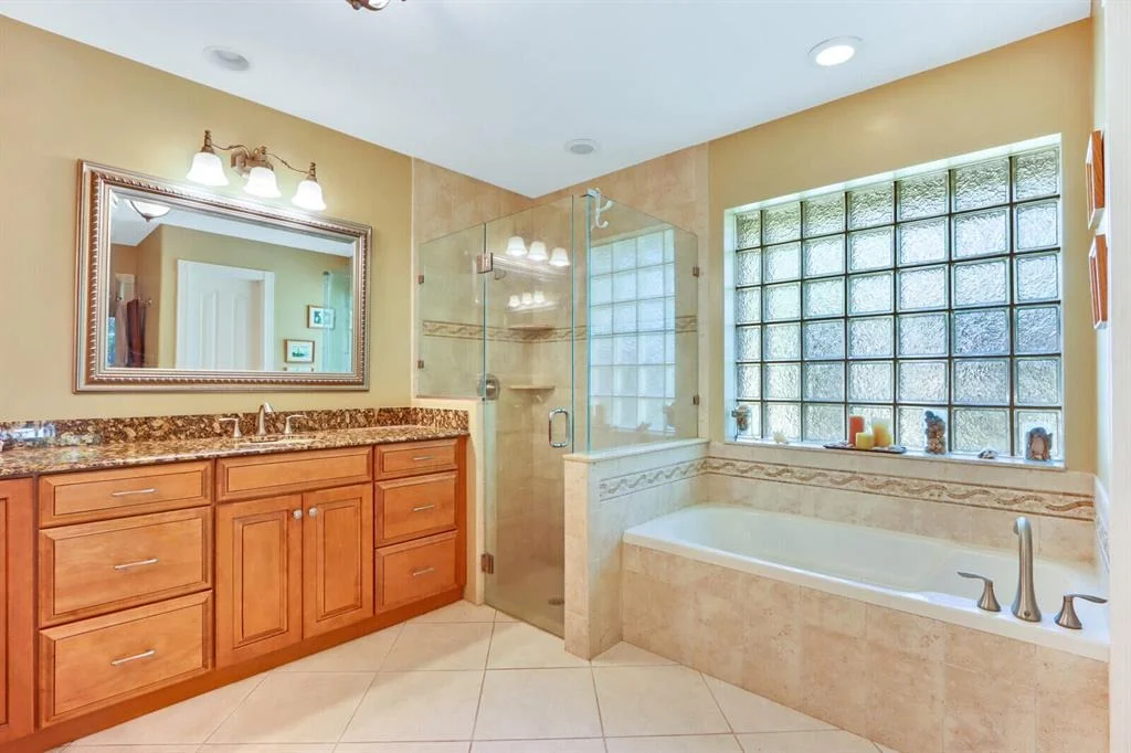 Photo of 18600 Misty Lake Drive