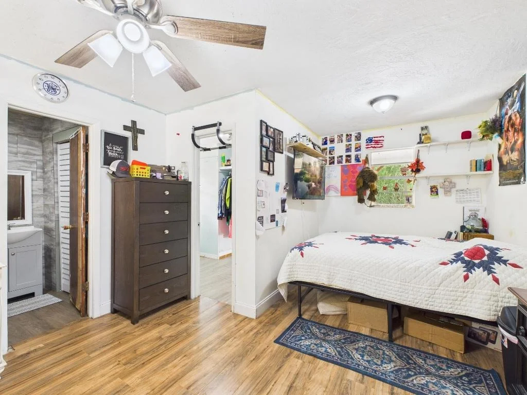 Photo of 3497 NW 24th Avenue