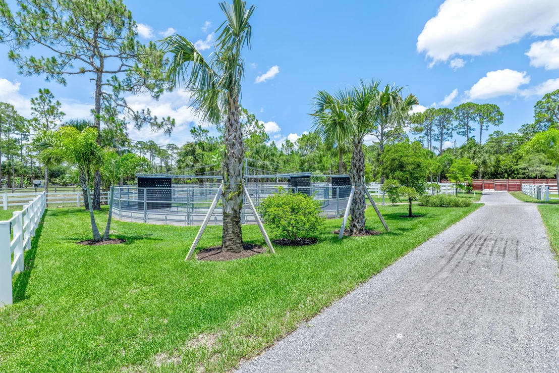 Photo of 1464 Stallion Drive