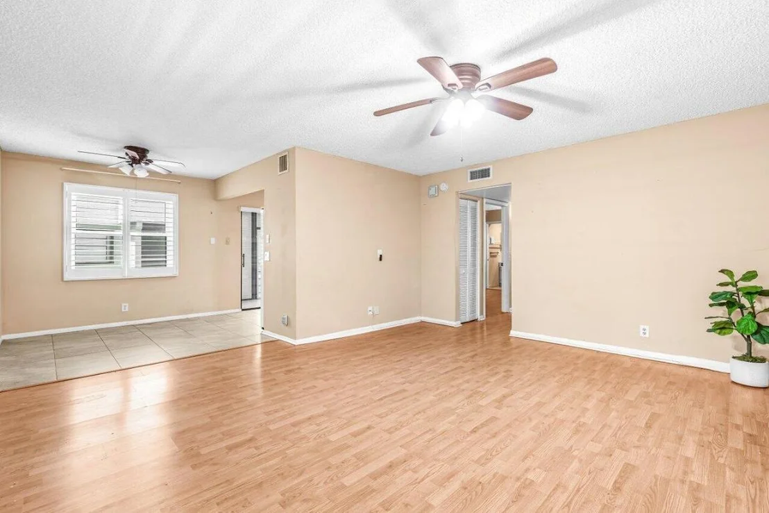 Photo of Unit A at 35 Capri A