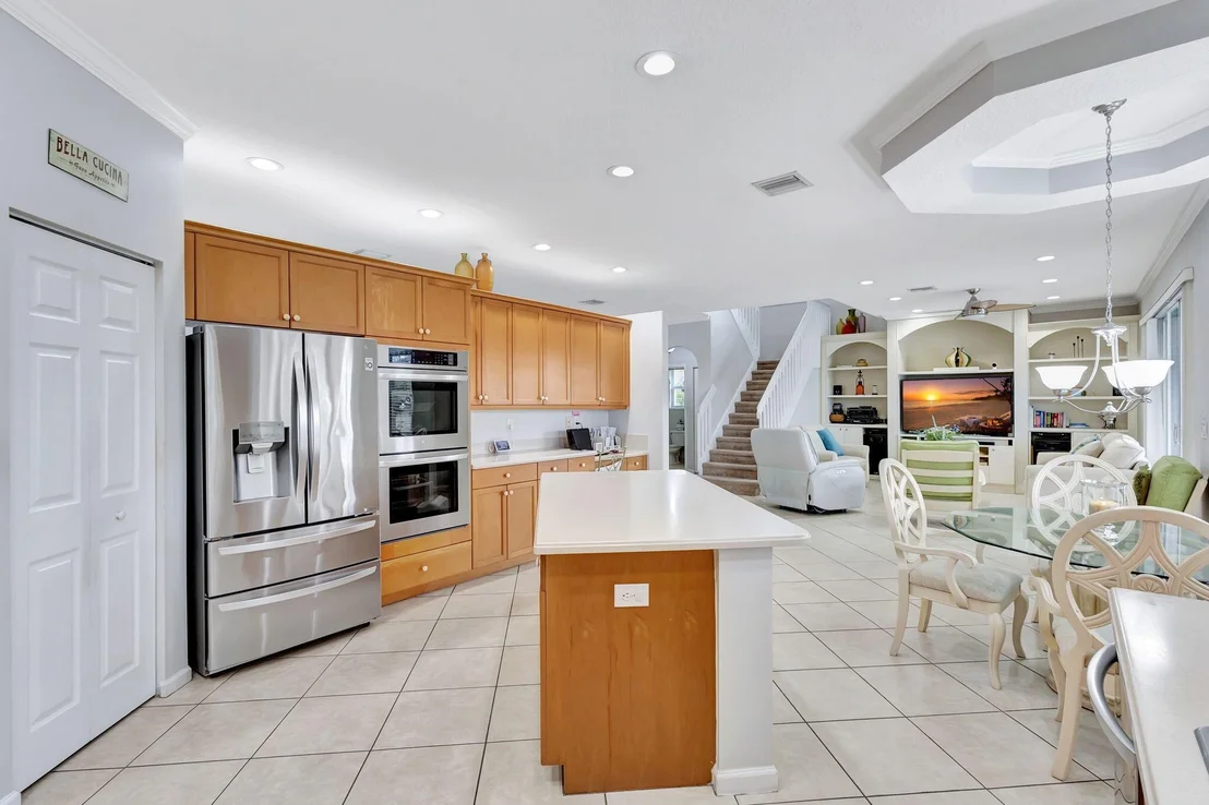Photo of 8951 Alexandra Circle