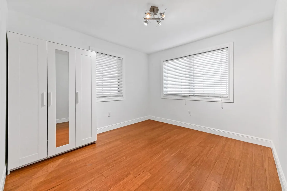 Photo of 1467 Cochran Drive
