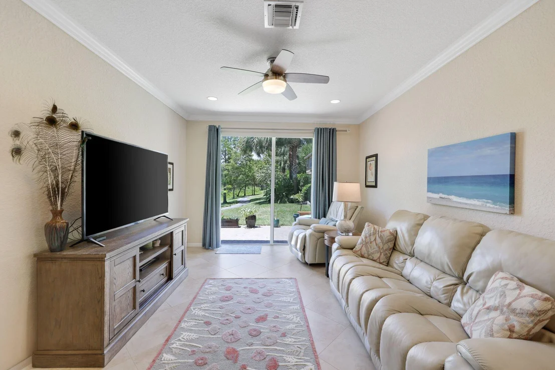 Photo of 4382 Colony View Drive