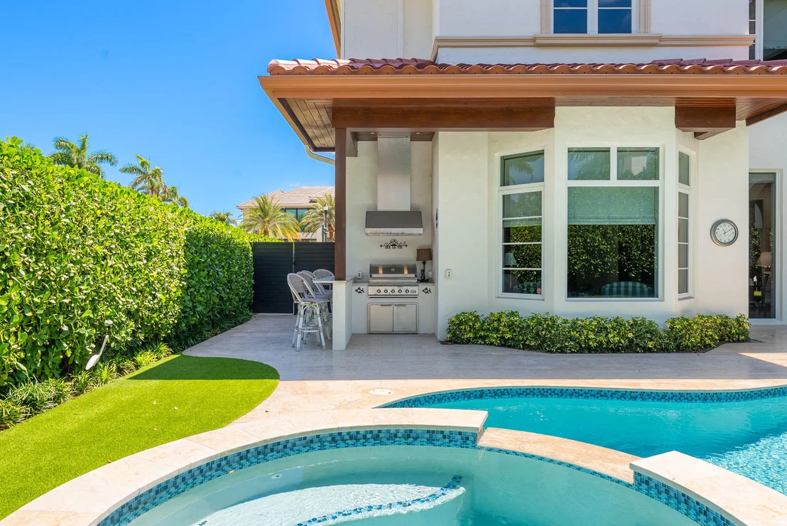 Photo of 2233 Date Palm Road