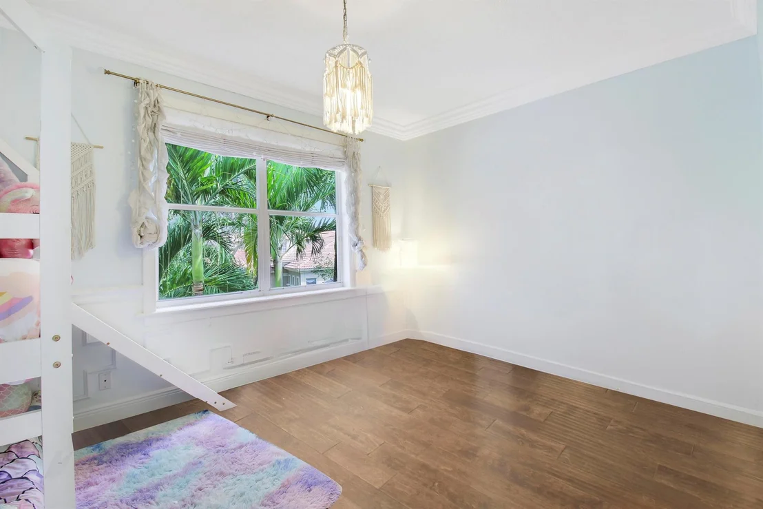 Photo of 279 Swan Lane