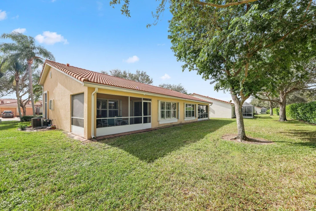 Photo of 39 Sausalito Drive