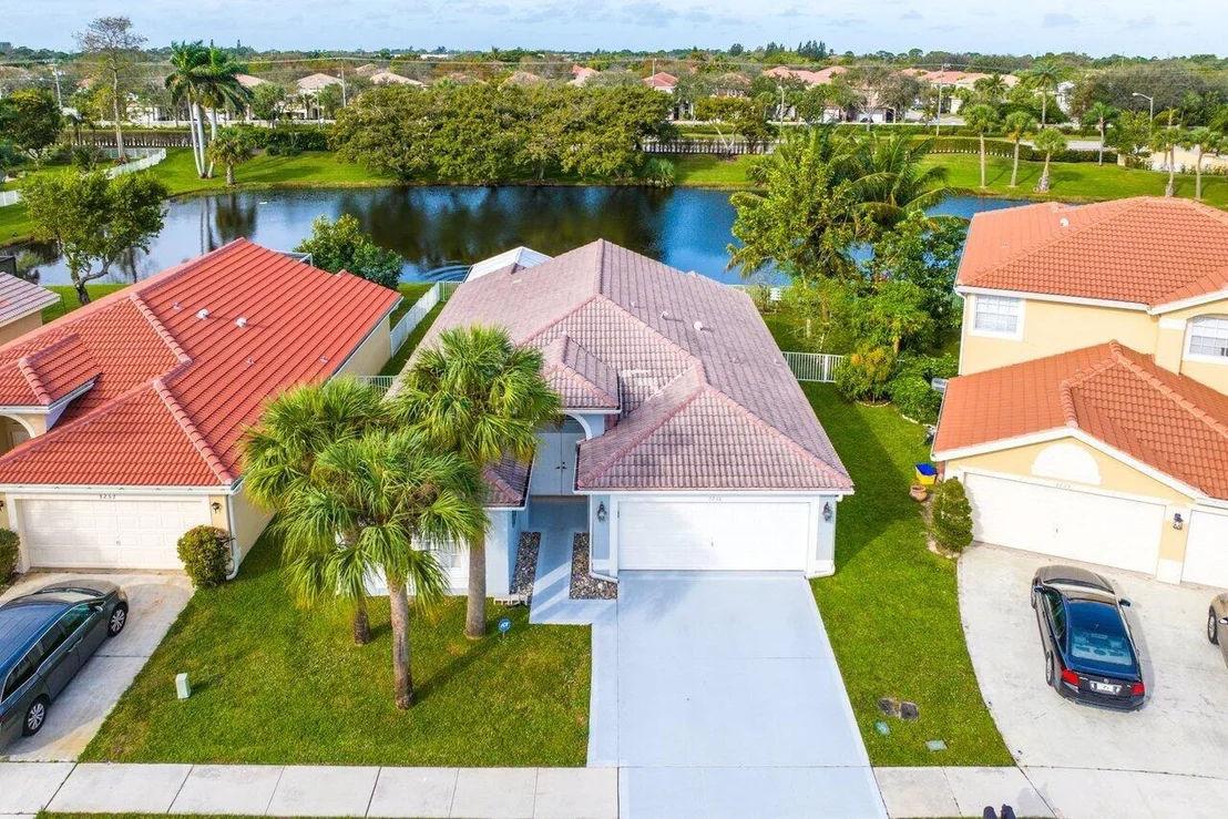 Photo of 7241 Providence Road