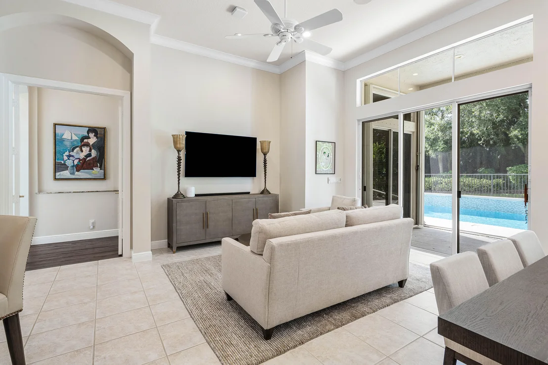 Photo of 8138 Valhalla Drive