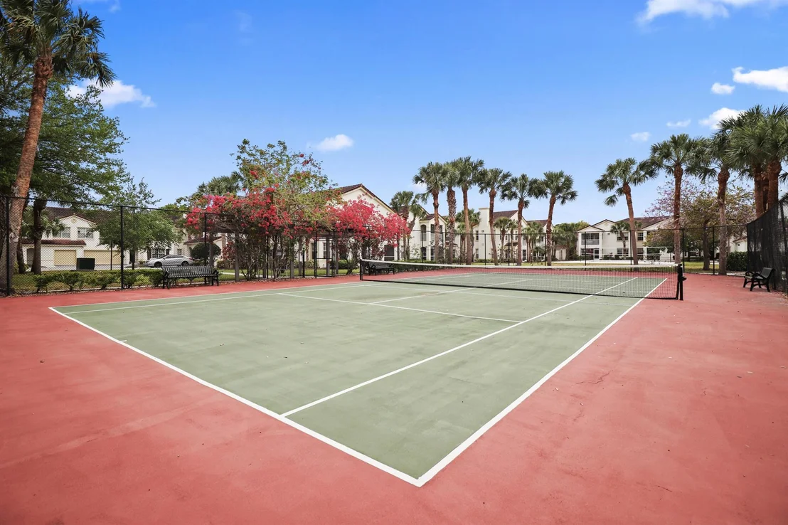 Photo of 272 SE Kitching Circle