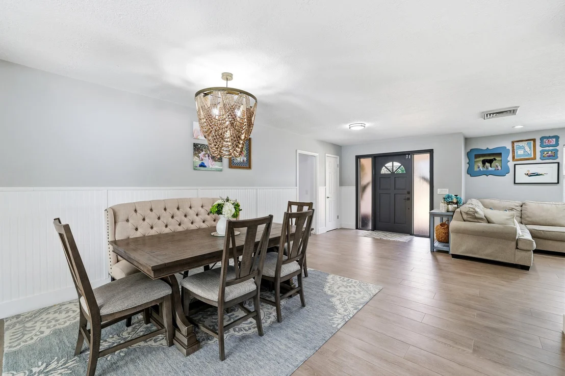 Photo of 624 Whippoorwill Row