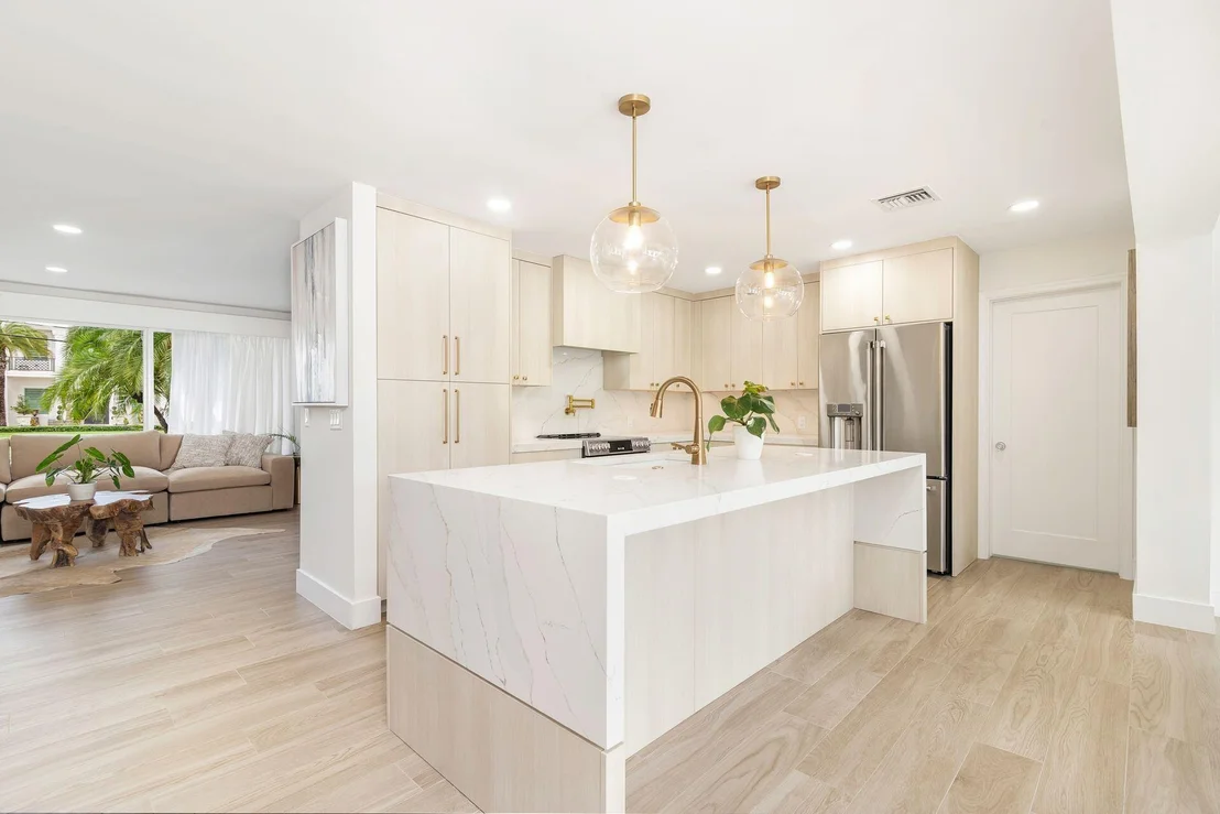 Photo of 7926 Pine Tree Lane
